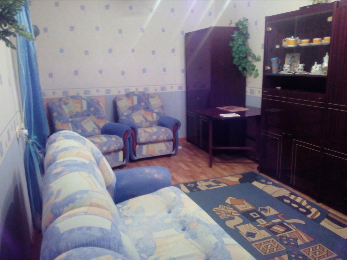 Отель 2-х комнатная Квартира для семейного проживания Березники Экстерьер фото